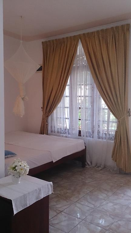Welcome Family Guest House. Bentota Chambre photo