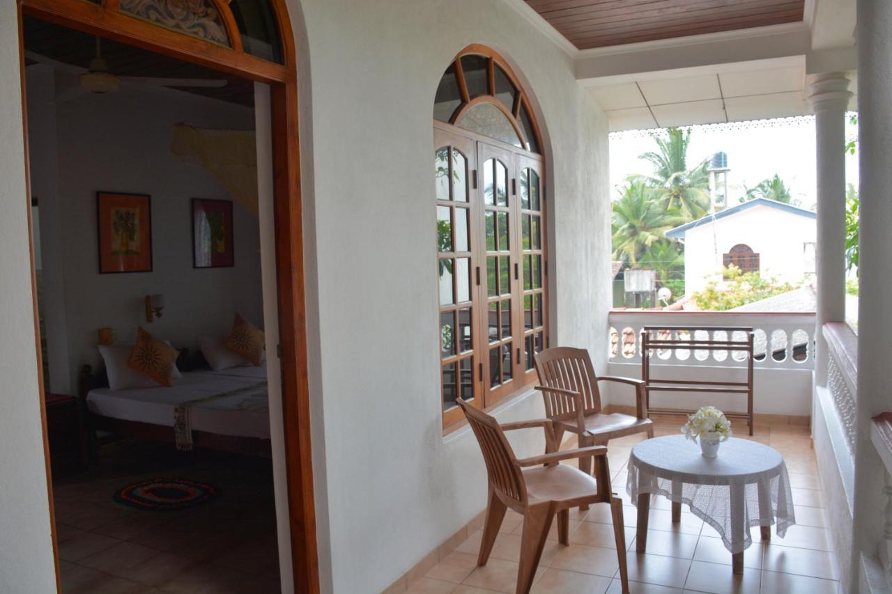Welcome Family Guest House. Bentota Extérieur photo
