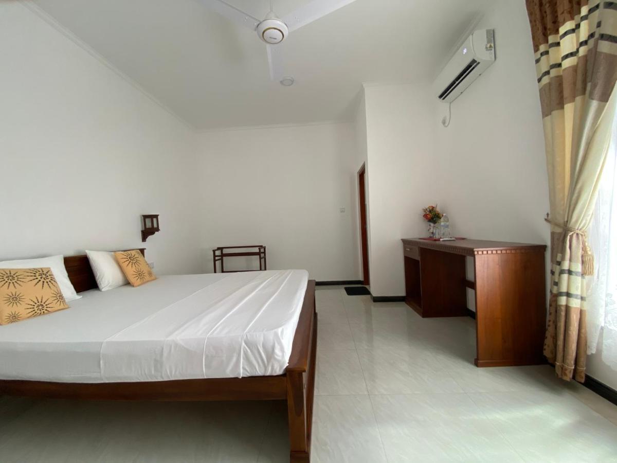 Welcome Family Guest House. Bentota Extérieur photo